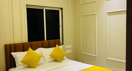 Hotel Meritus Room Type - Standard Double Bed Room