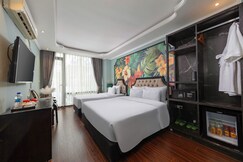 Madelise Amica Hotel & Travel