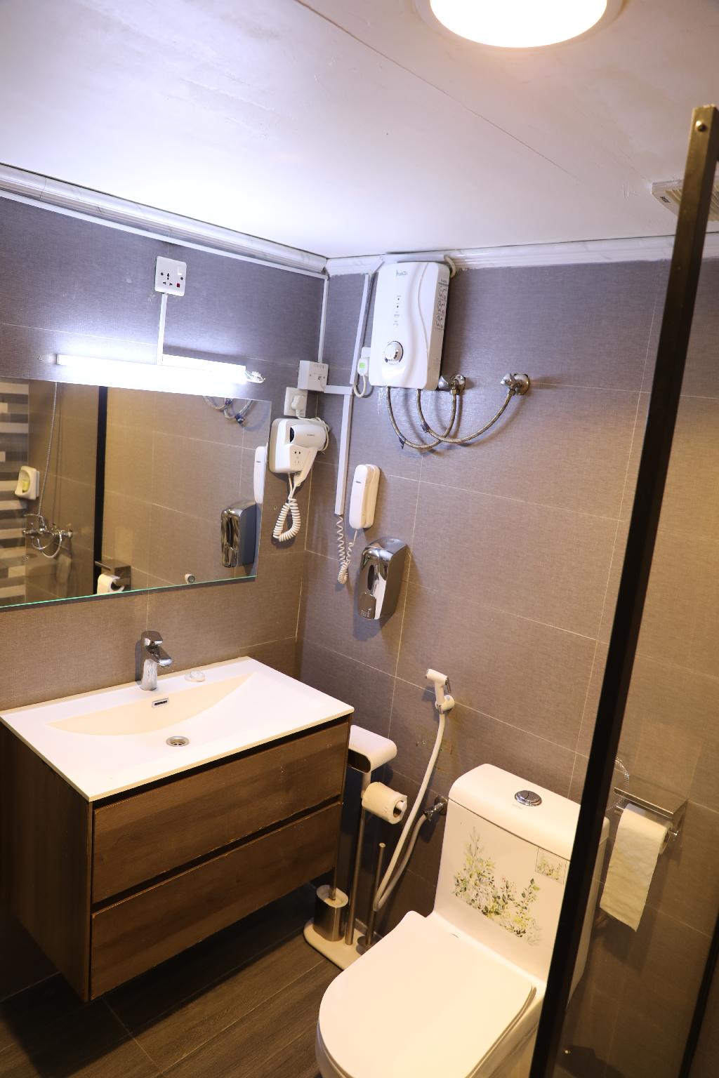 Trans World Hotel Deira - Tap to explore photos