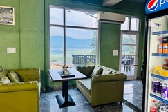 Hotel Simble Valley - Lake view.