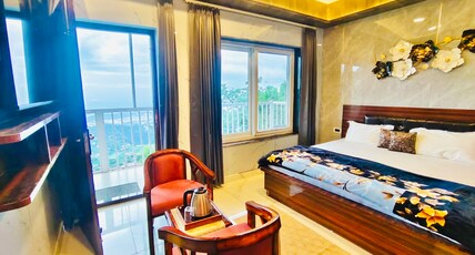 Doon Vista - Mall Road Room Type - Executive Room with Balcony