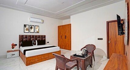 Flagship OYO Hote Formerly Amigo Room Type - Classic