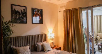 Modern fully furnished 1 bhk on golf course road Room Type - Modern fully furnished 1 bhk on golf course road