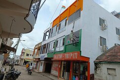 Hotel Parcham