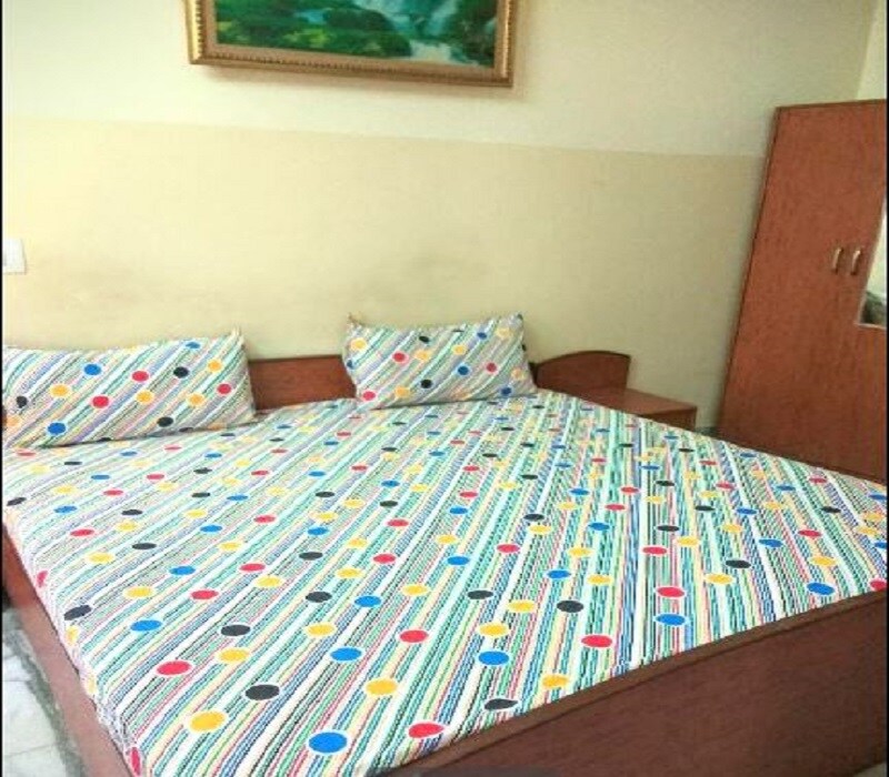 Aashiana Guest House - Tap to explore photos