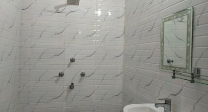 ARC HOTEL Room Type - Premium Room