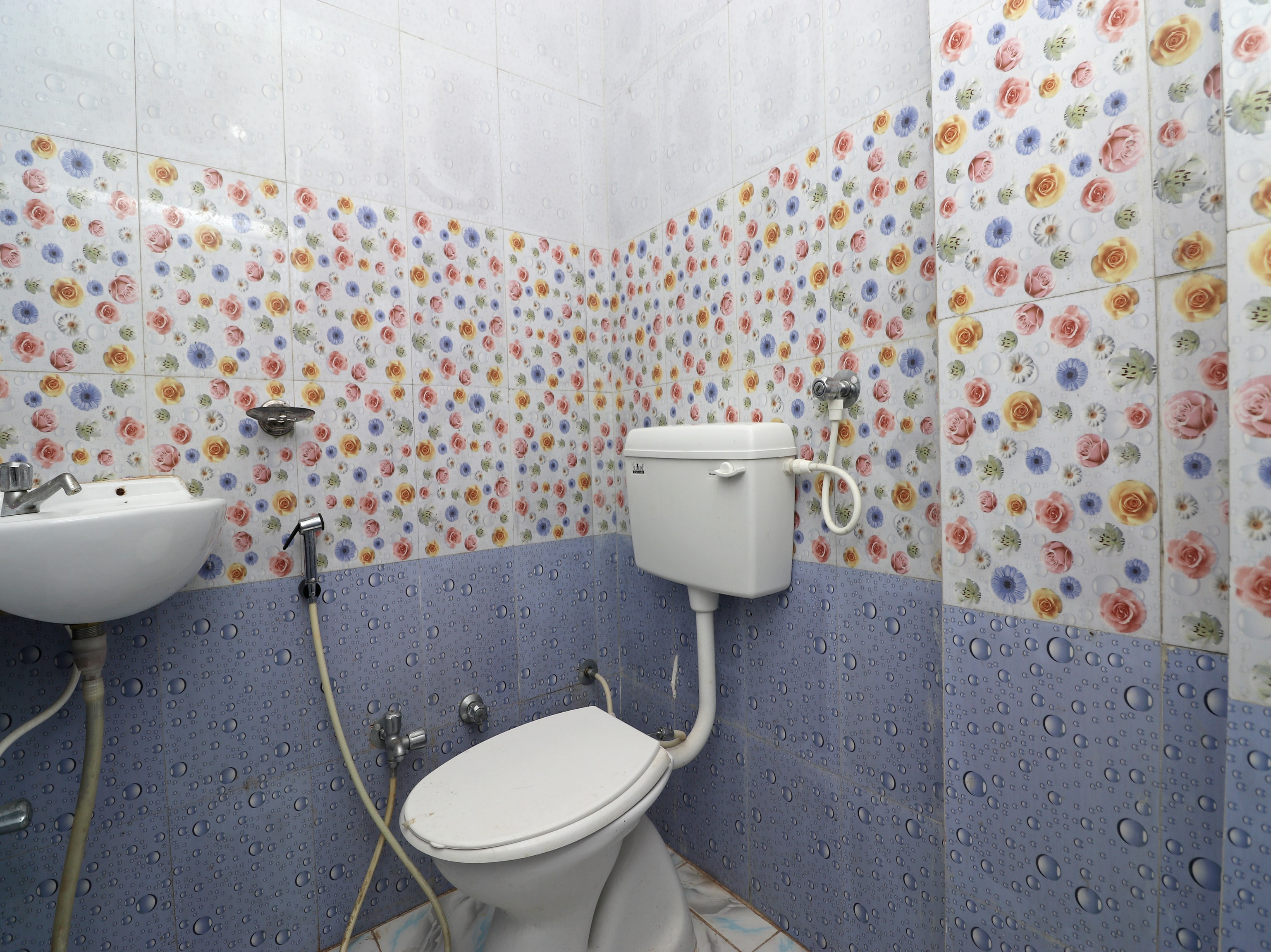 Hotel Bajrang Residency - Tap to explore photos