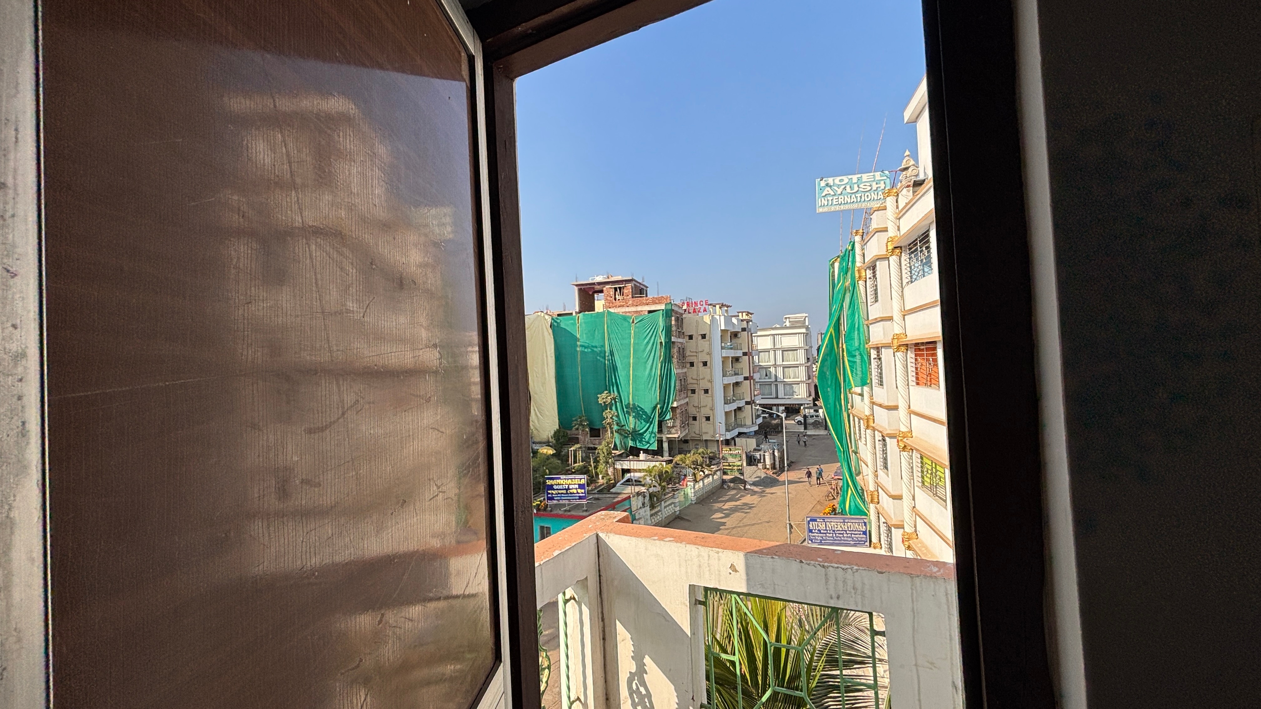 Hotel Om New Digha - Tap to explore photos