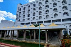 AKBARI CONTINENTAL HOTEL