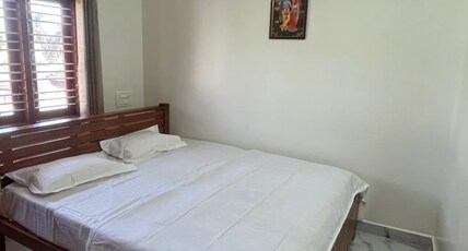 Hoysala Serenity Stay Room Type - Flat 3(Second Floor)