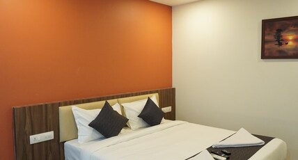 Hotel Hive Inn Room Type - Deluxe  Room