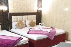 Address of Hotel Shehnaz