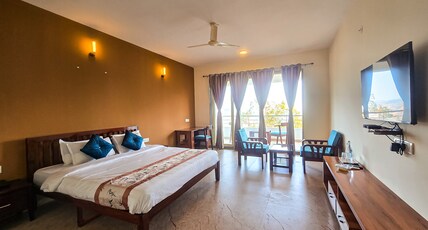 Wonder Mist Resort Room Type - Mist Deluxe Room with Balcony