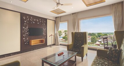 Ramada by Wyndham Varanasi Katesar Room Type - 1 King Bed Suite, Non-Smoking