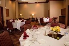 Embassy Suites Minneapolis - North