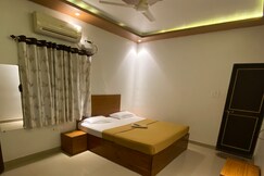 Tarkarli Resort Ganpat Prasad | Tarkarli, Malvan