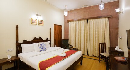 TreeHouse Raj Bagh, A Boutique Heritage Hotel Room Type - Deluxe room with Garden view and King Bed (Wing B)