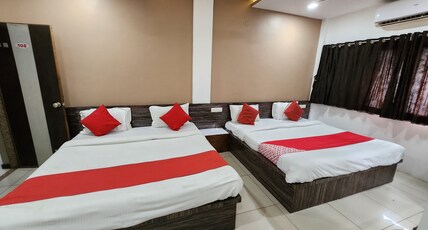 Hotel Sundara Palace Room Type - 4 Bed AC