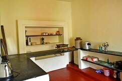 Thavihakklu Homestay 4BH, Kitchen, Coffee Estate