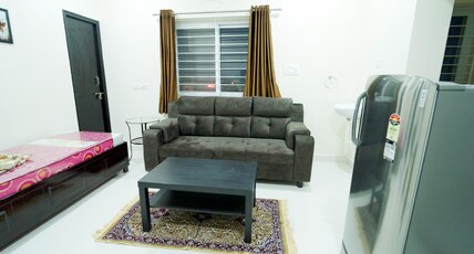 Divya Comforts Room Type - 1 BEDROOM HOUSE