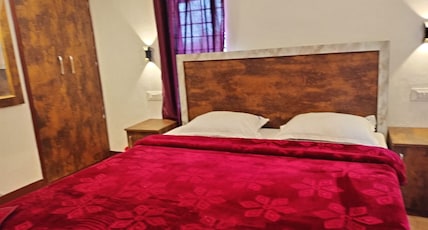 Ooty Ave Maria Cottage Room Type - Deluxe Room