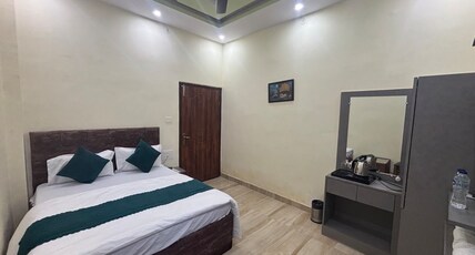 Hotel AYODHYA HERITAGE Room Type - Deluxe Room
