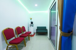 Capital O 90543 Sp Star Hotel