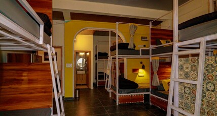 The Hosteller Rishikesh, Upper Tapovan Room Type - Bed in 12 Bed Mixed Dormitory with Balcony and Mountain View
