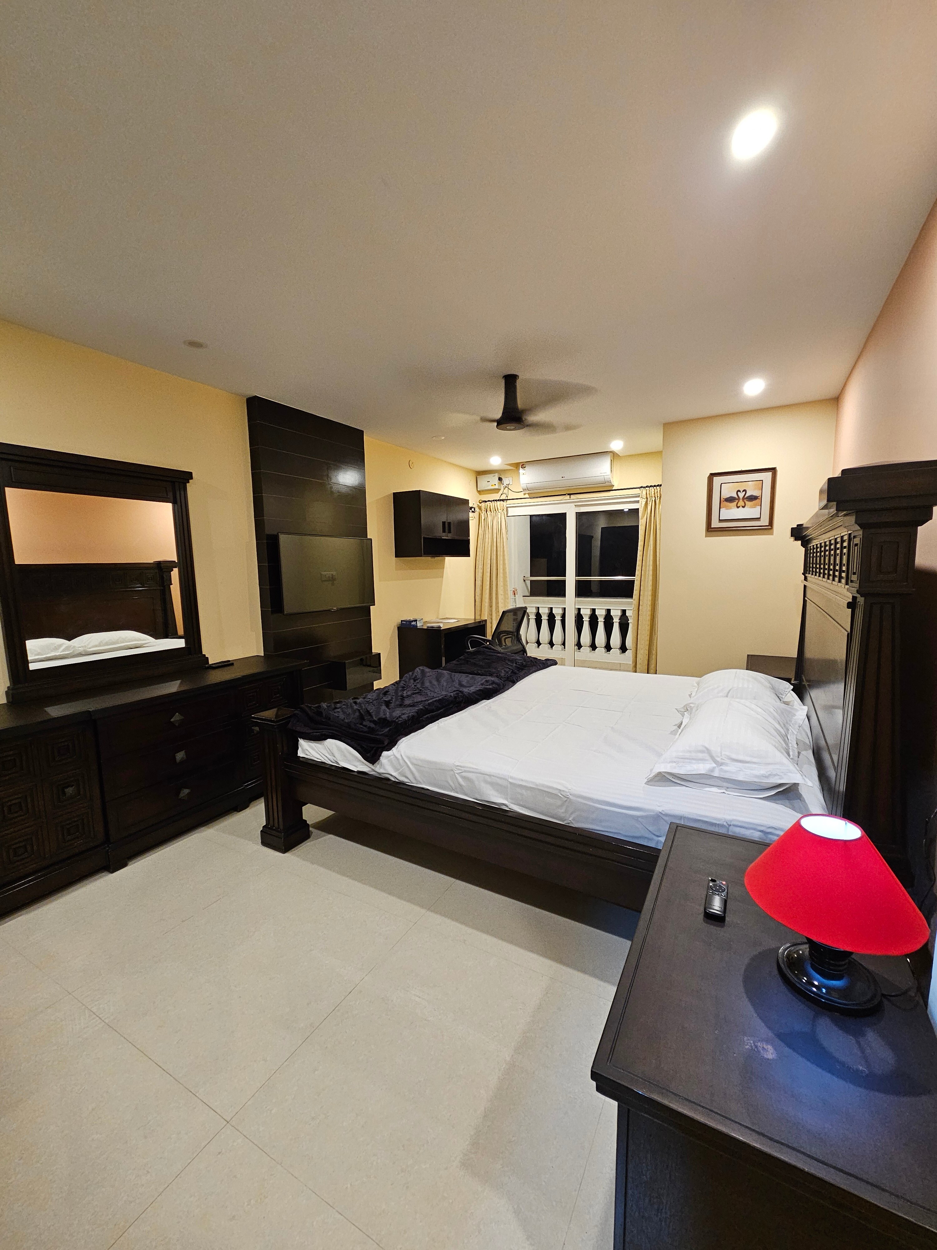 Aluva-river-front-3 BHK Apartment - Tap to explore photos