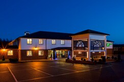 Holiday Inn Express CANTERBURY