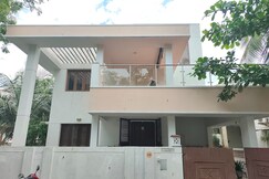 Uthandi beach house