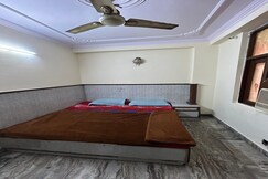 New Amantran House | Dorms & Rooms