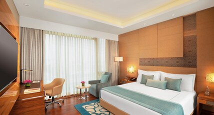Taj City Centre, Gurugram Room Type - Deluxe King Room