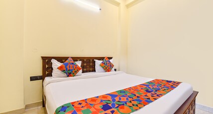 FabHotel Prime Vanshil Heritage Room Type - Deluxe Room