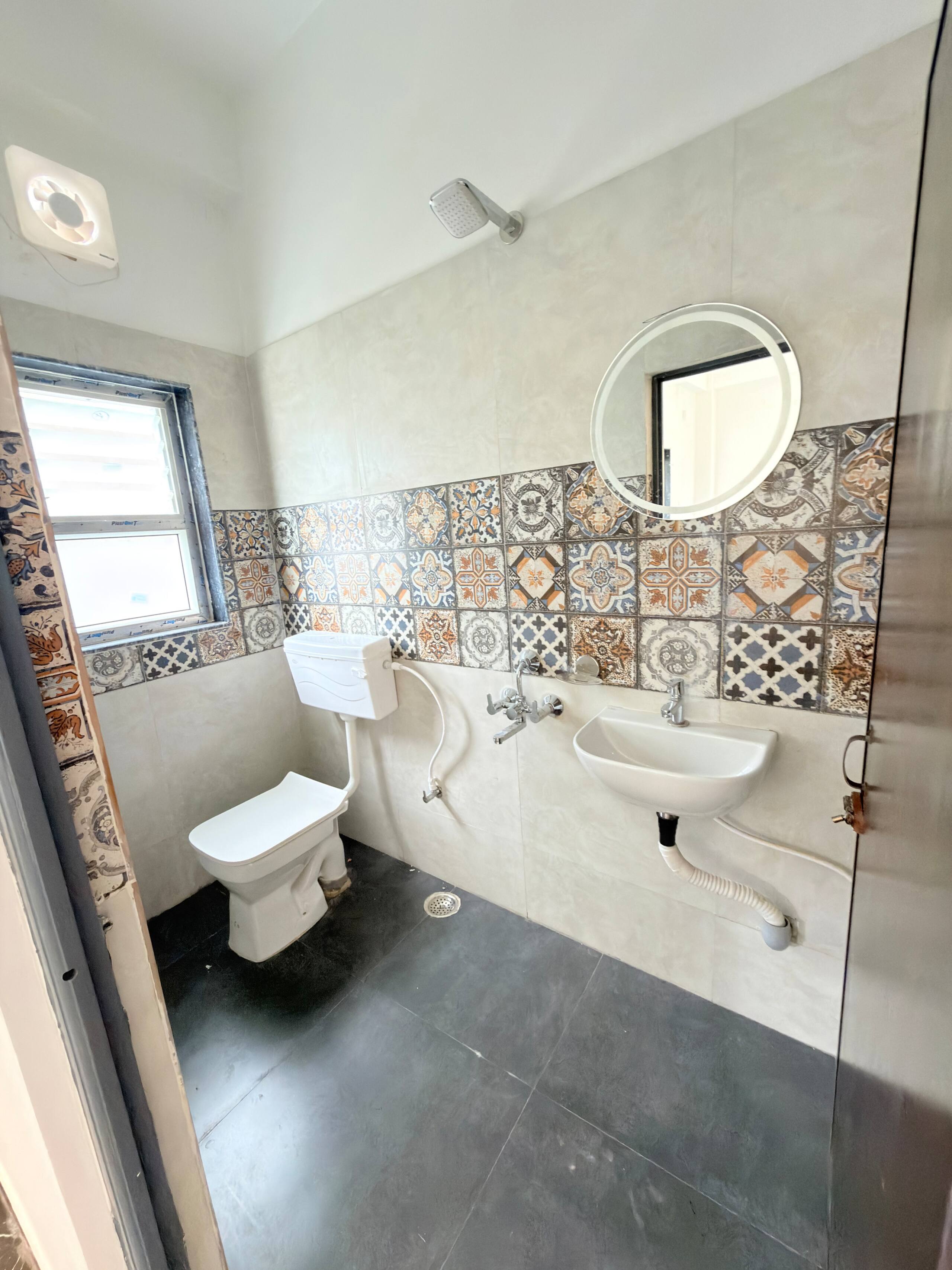 Premium 2BHK Indraprastha Homestay - Tap to explore photos