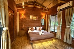 Kashid Boutique Resort | Rooms & Pool