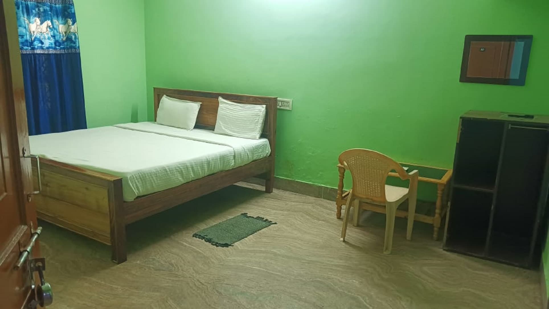 Kalinga Guest House, Near KIIT - Tap to explore photos