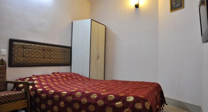 Hotel Ananda Room Type - Comfort room