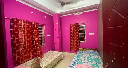 Veda Homestay (Self-Checkin) Room Type - Twin Beds Veda Homestay (Self-Checkin) Room Type - Twin Beds