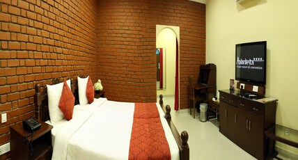 Aalankrita Resort & Convention Room Type - Studio Cottage Room