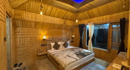 HIMALAYAN PEAK in KHAJJIAR Room Type - Bedroom 3 super deluxe room with Mountain View