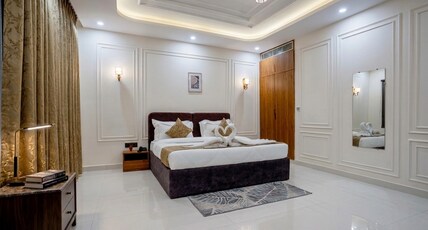 Hotel Saswata 10 mins drive to Ayodhya Airport Room Type - Deluxe Room