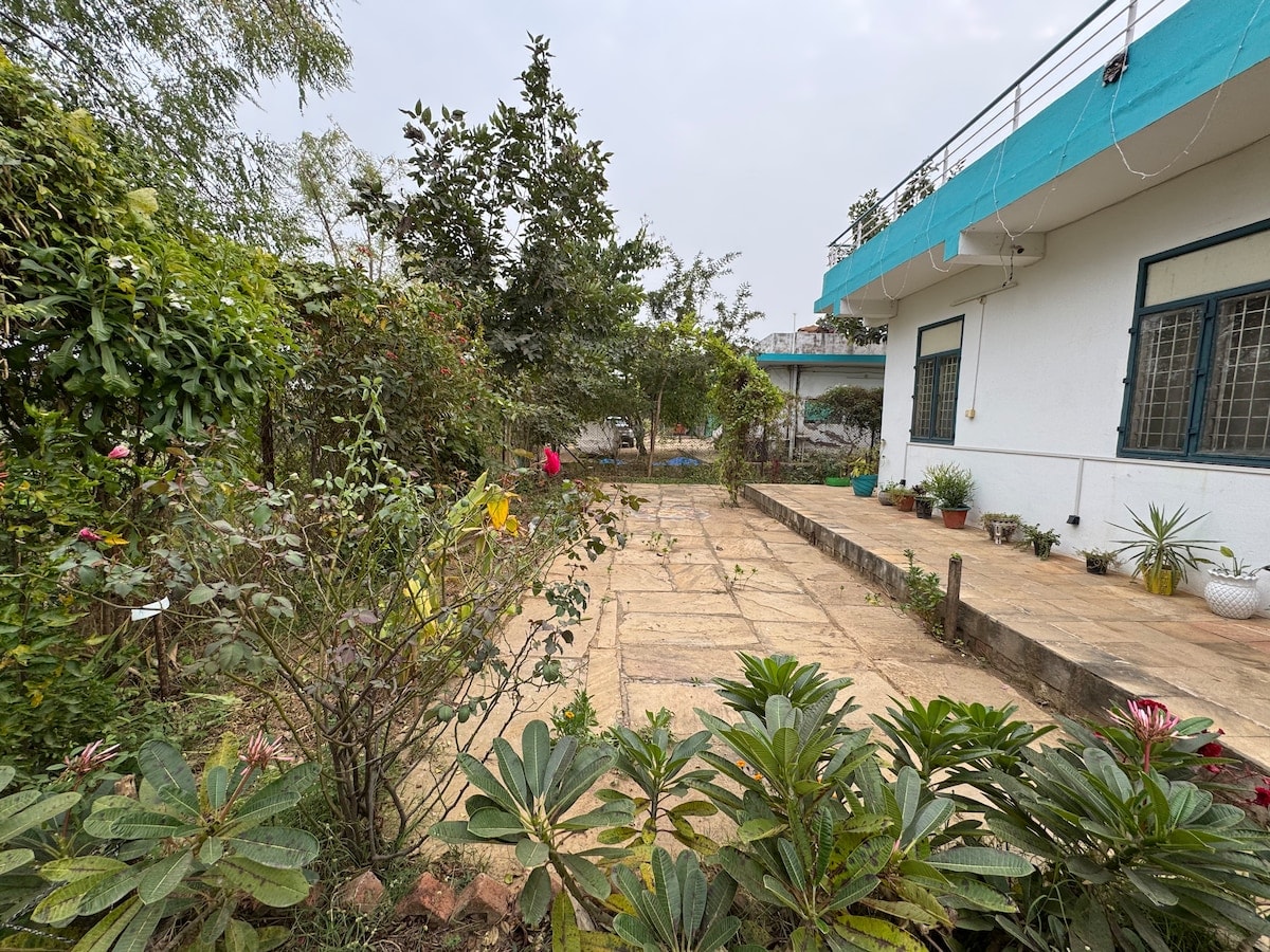 TARA LODGE - Tap to explore photos