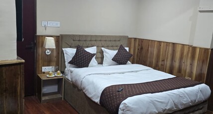 HIMALAYAN MEADOWS Room Type - Non View Deluxe Room