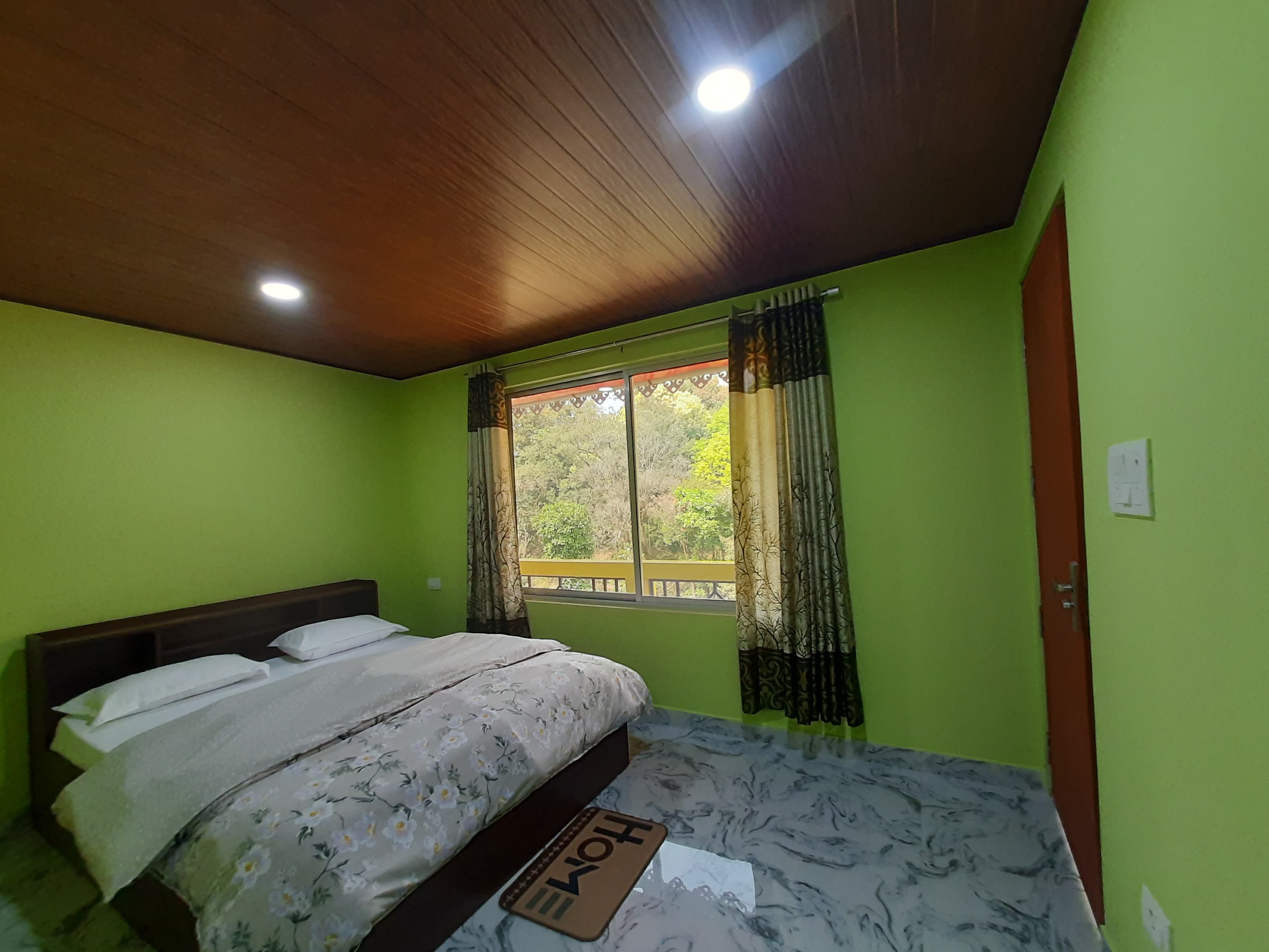 Sunrise Homestay Mirik - Tap to explore photos