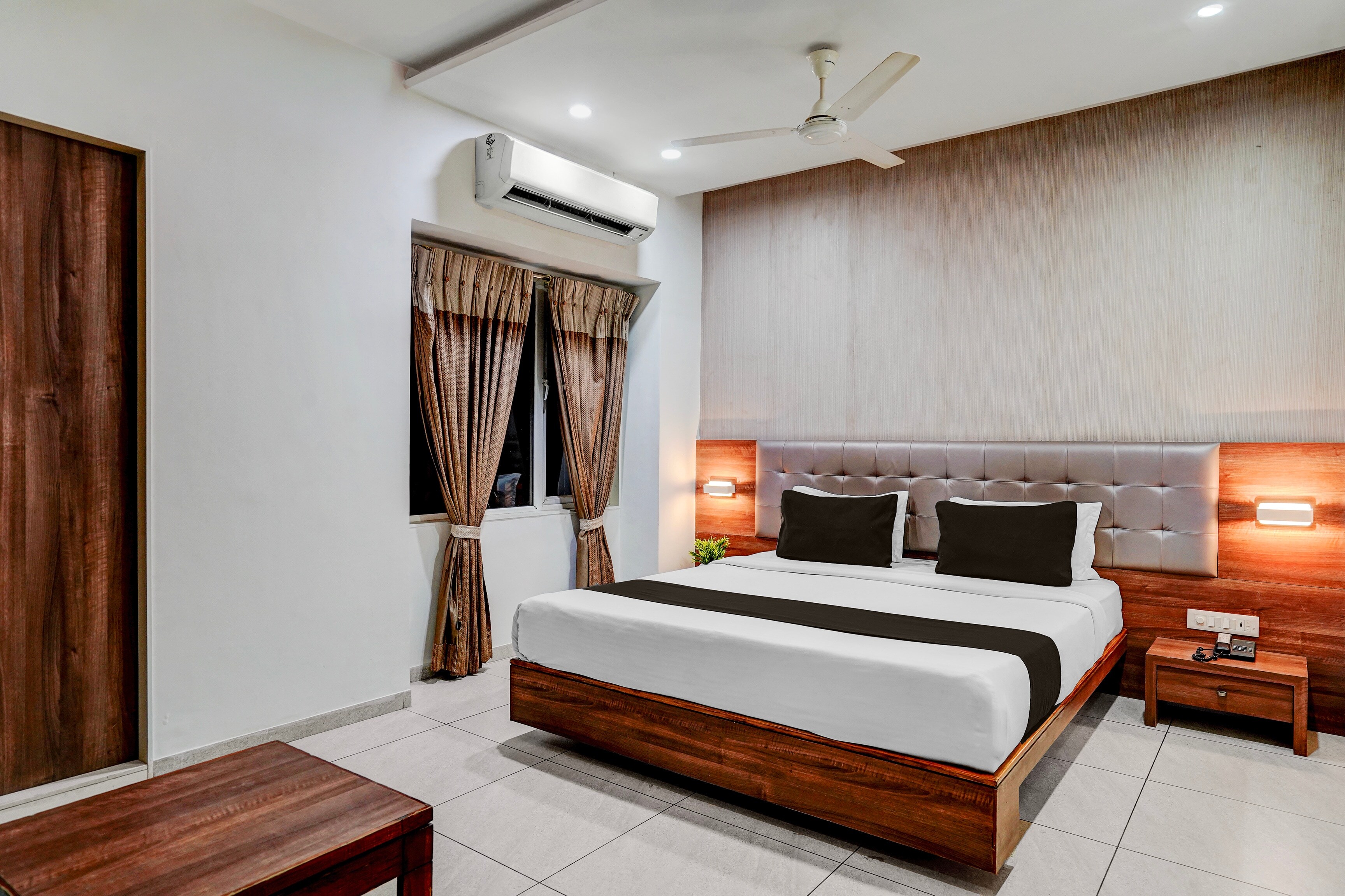 Townhouse Morbi Lalpar Formerly The Grand Vardhman - Tap to explore photos