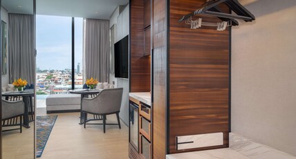 Hyatt Regency Phnom Penh Room Type - 1 King Club Access
