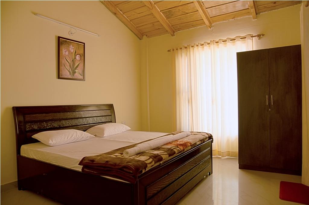 Leena Holiday Home- 1 BHK Cottage - Tap to explore photos