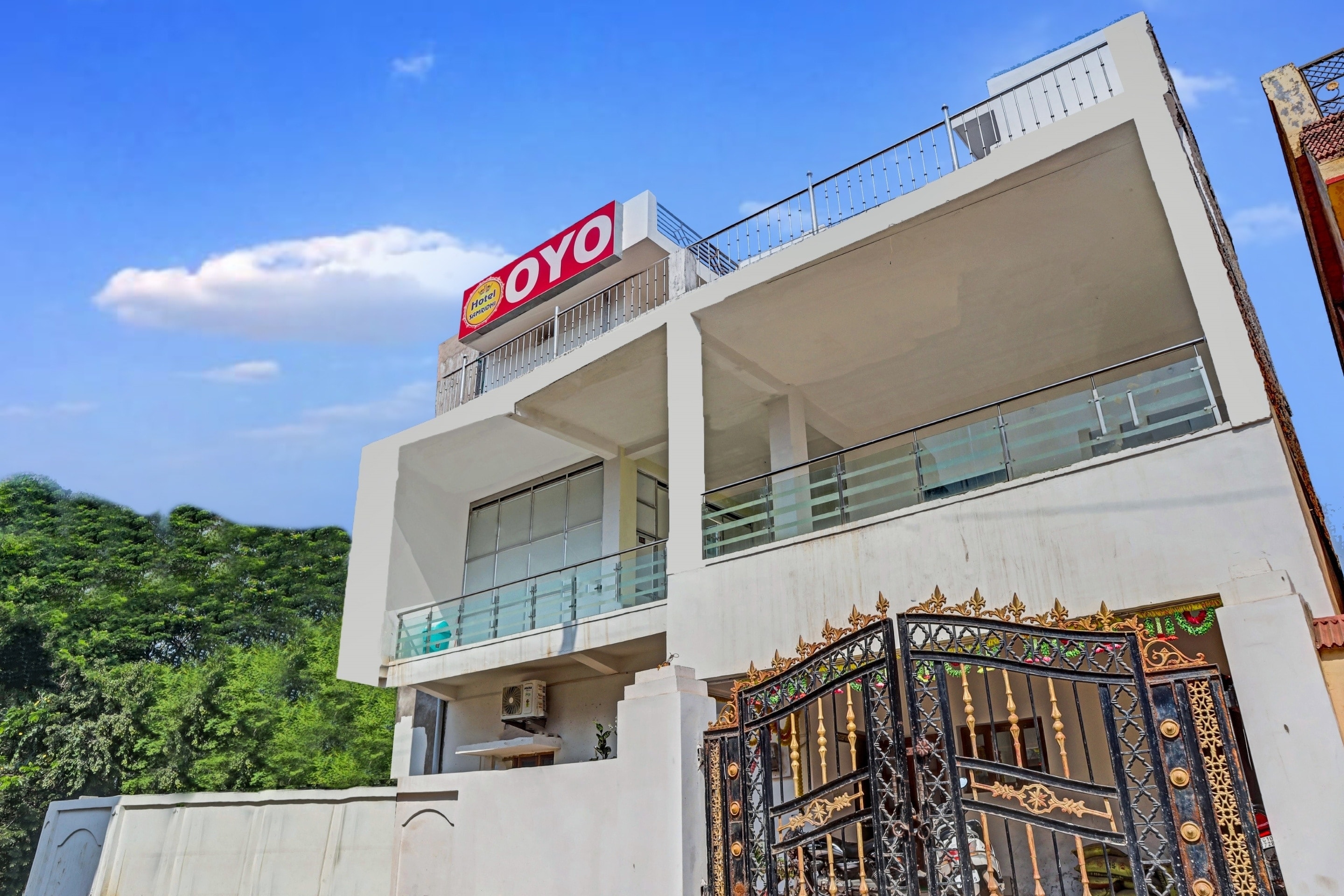 Hotel O Samridhi - Tap to explore photos