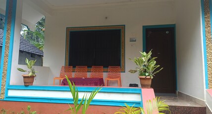 Savitri Beach Path Stay Room Type - Deluxe room No AC